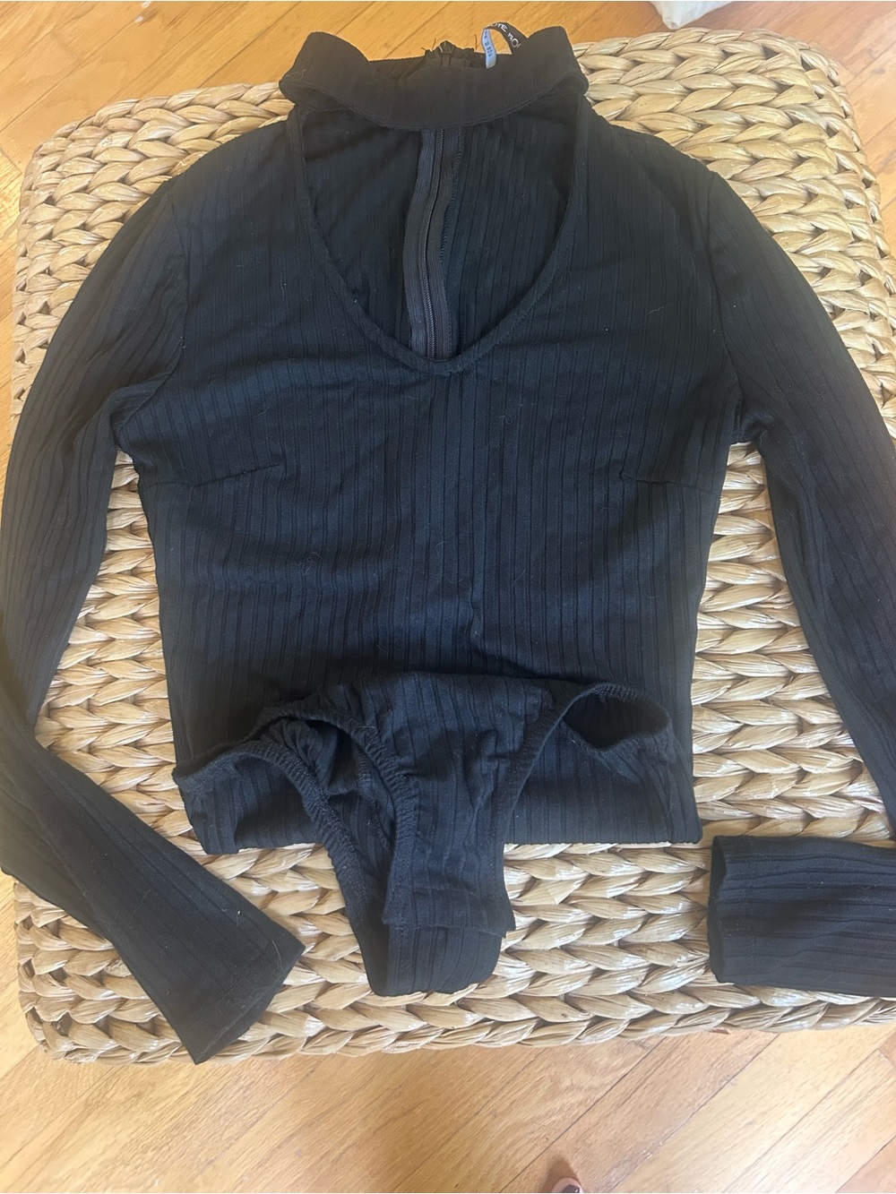 Women's Black Ribbed Long-Sleeve Mock Neck Bodysuit